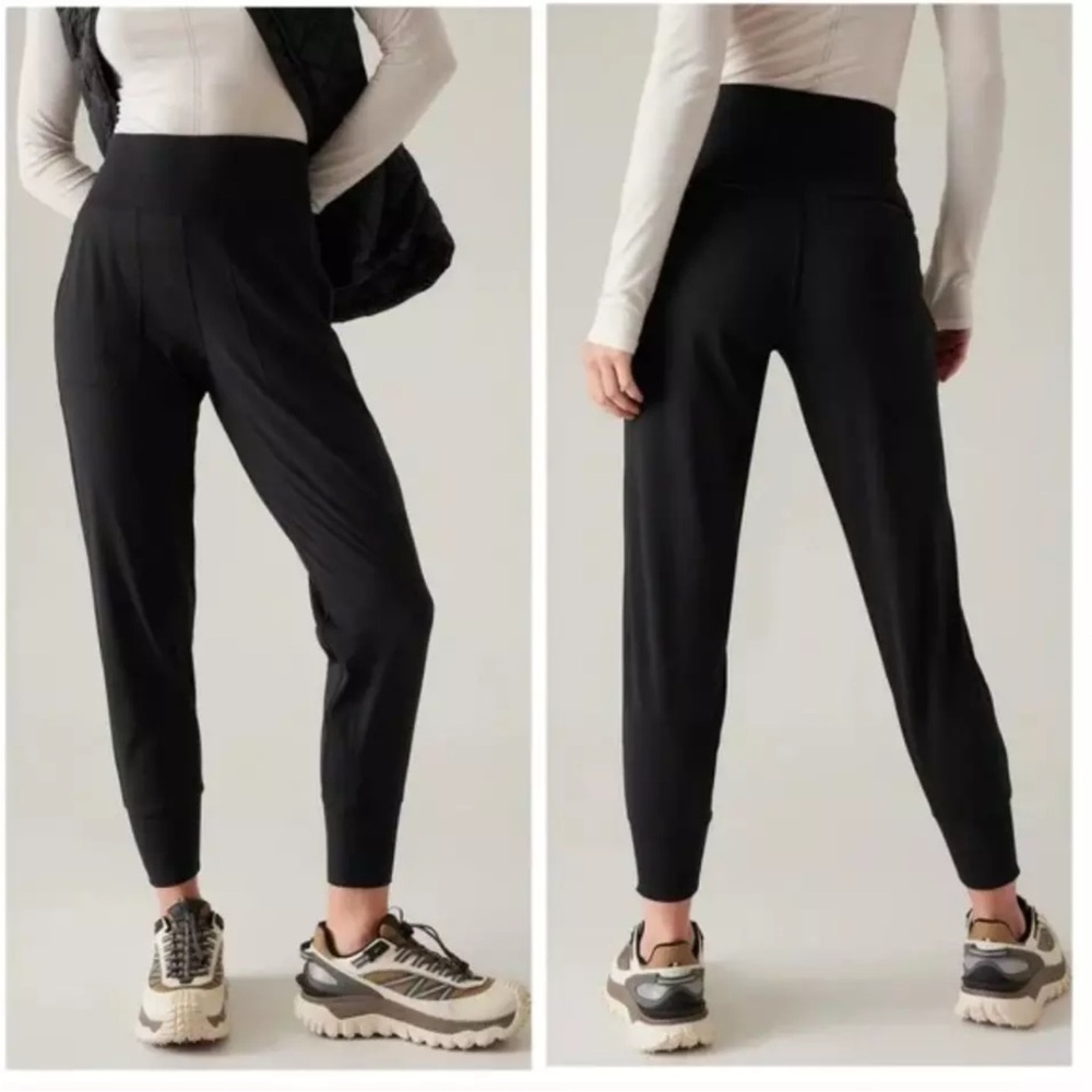 NWT Athleta Venice Joggers Medium/Petite